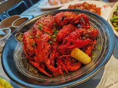 -肥肥虾庄·金牌油焖大虾(杨园滨江时代walk店)