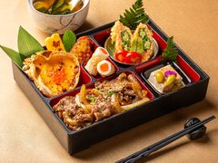 牛肉蟹叔叔盒饭-御瀛日本料理