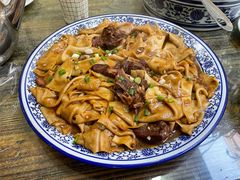 -壹阁胡羊焖饼(特色小吃街店)