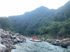 -仙人谷漂流景区