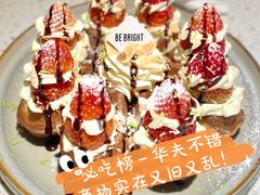 草莓忌廉华夫饼-BE BRIGHT KITCHEN(正佳广场店)