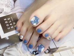 -悦指间美甲美睫
