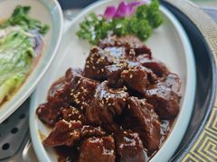 -巧克力渔家.小船海鲜胶东菜(万平口店)