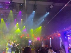 -喜鹊音乐酒馆(西街店)
