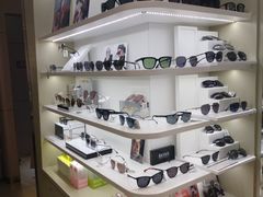 -宝岛眼镜(群光广场店)