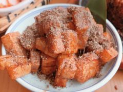 -包整·丝娃娃(一览甲秀楼风景店)