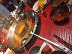 -谭鸭血老火锅(万象九宜城店)