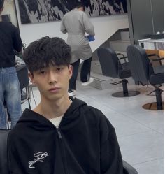 -M1山木造型国潮男士发型定制