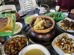 -盐禾堂海南屯昌香草鸭(海润路总店)