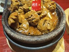 石锅手打牛肉丸-潮堂(环球金融中心店)