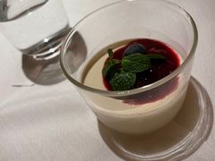 -Mogul Eatery·大亨餐酒馆