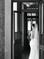 -纯色时光婚纱艺术馆WHITE