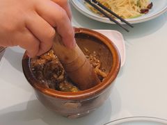 -聚友斋(陶瓷琉璃馆水晶街店)