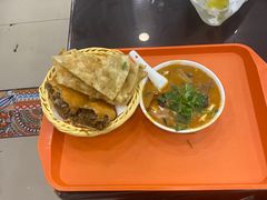 -方中山胡辣汤(成都首店)