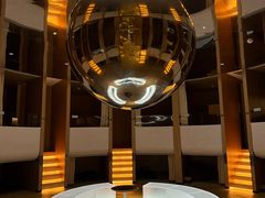 -涨巢·潮玩水疗局