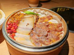 -吃饭皇帝大土家民族菜(正大广场店)