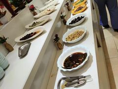 -泉福居酱骨头自助广场(南大街商业步行街店)