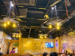 大堂-小俩口烧烤东北菜(双井店)