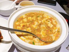蟹粉豆腐-屋里厢上海菜馆