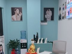 -拍刻风照相馆(浦江城市生活广场店)