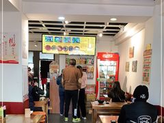 大堂-丽虹云南过桥米线(兴工街店)