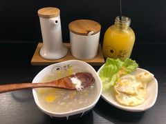 冰凉酸奶酒酿圆子-贡梅老面馆·蟹粉面·无锡特色小吃(南长街主推店)