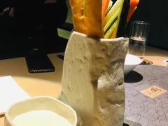 -穹六人间 people 6(岳阳路店)
