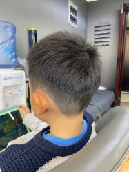 -藤野造型烫发染发