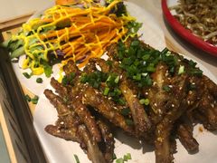 招牌地摊鸡爪-地摊风云龙虾烧烤铺(润和国际店)