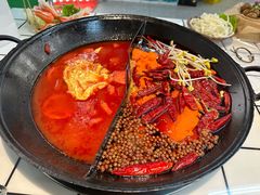 -扎起市井老火锅(乐山总店)