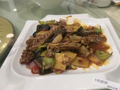 -东四民芳餐厅(世茂工三店)