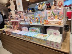 -泡泡玛特POPMART(国金街店)