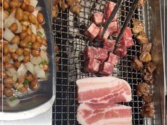 -马路牙子烧烤音乐酒馆(望京店)