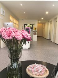 -JNK皮肤管理中心