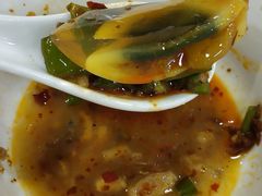 -绿色墨脱石锅城