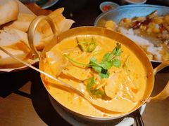 -大头虾越式风味餐厅(光明广场店)