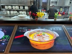 -状元人家·公园别墅衡东土菜(溪悦荟店)