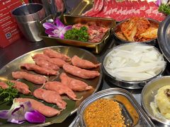 -哈哈碳都·牛肋条无限自助烤肉(宝龙店)