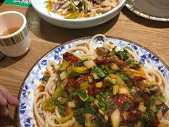 -巴依兄弟西域美食(机场店)
