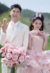 -喜爱高定婚纱摄影