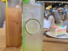 -藏猫猫咖啡主题馆(中央大道店)