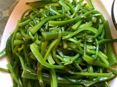 -小厨子私房菜·云南美食店