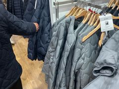 -优衣库(上海颛桥万达广场店)