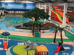 -南宫温泉水世界