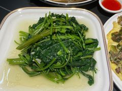-鑫悦楼煎蟹·16年海鲜大排档