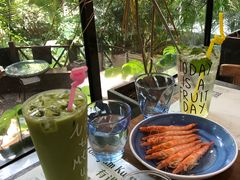 -樾餐厅泰式海鲜火锅(民歌湖店)