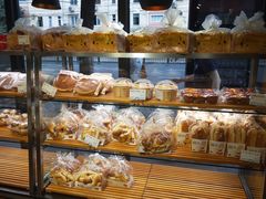 -苹果花园(乳山路店)