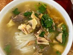 -阿梁姐天等鸡肉粉