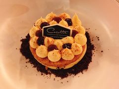 -Cocotte Farm Roast & Winery