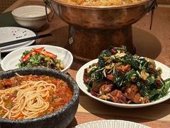 -浩海火燒雲傣家菜(芮欧百货店)